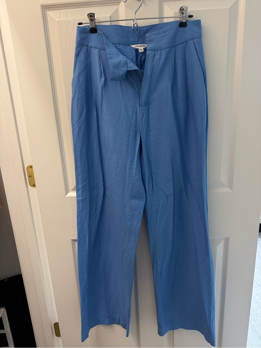 Steve Madden Women’s Light Blue Linen Wide-Leg Pants